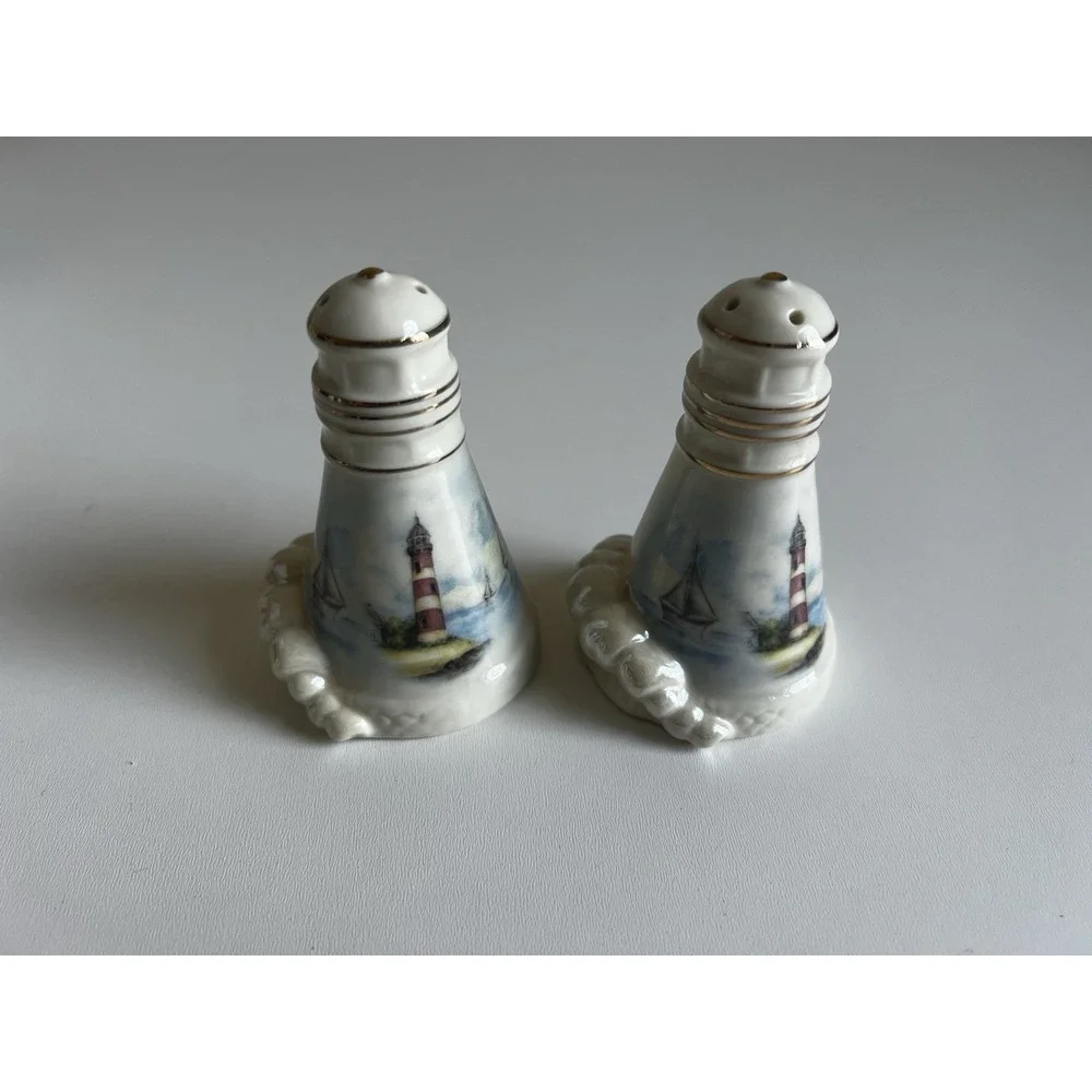 Lighthouse Cove ceramic salt & pepper shakers With lighthouse and sailboat #117